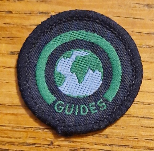 Girlguiding old worldwide - old,