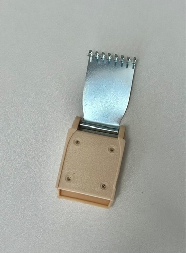 Knitting machine claw hanger - knitting,