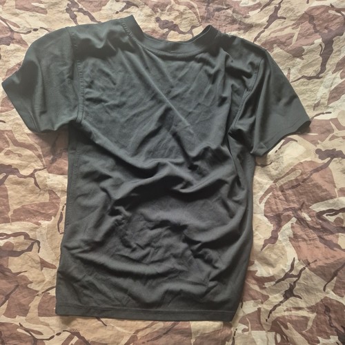 Black shirt self - black,