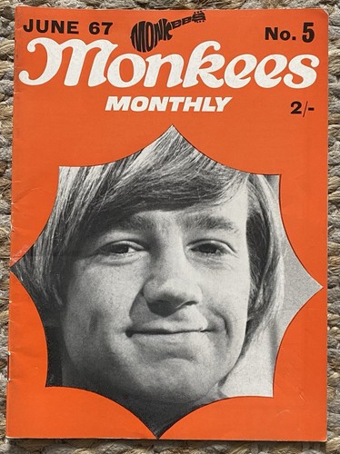 The monkees monthly magazine - monkees,
