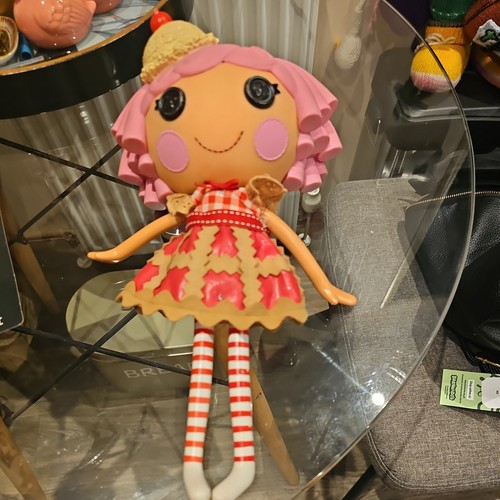 Lalaloopsy cherry crisp crust - cherry,
