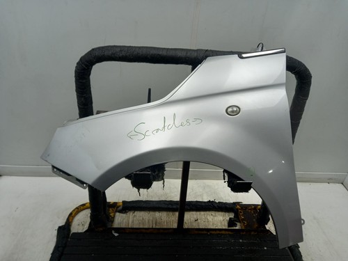 Fiat 500 left front - front, n/s