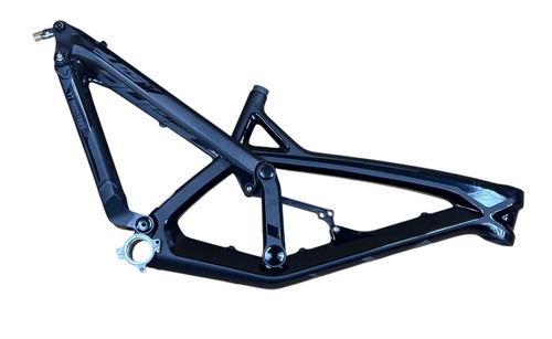 New tues pro jet black - new, cf