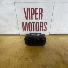 Ford Fiesta MK7 Headlight