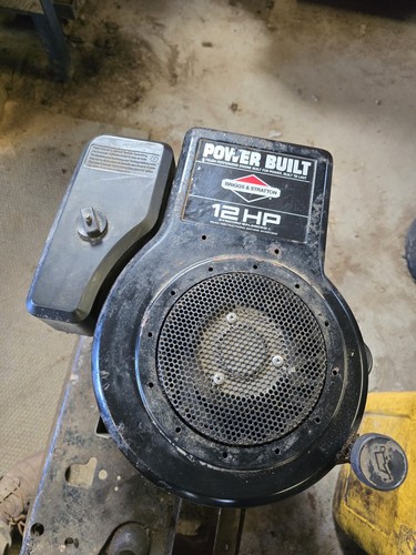 Briggs and stratton - and, engine