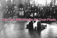 LA 4953 - Joy Wheel, Pleasure Beach, Blackpool, Lancashire