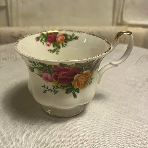 Royal albert old country roses - albert,
