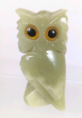 Green onyx owl vintage carved - owl,