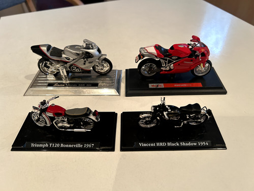 Four model motorbikes - , 2