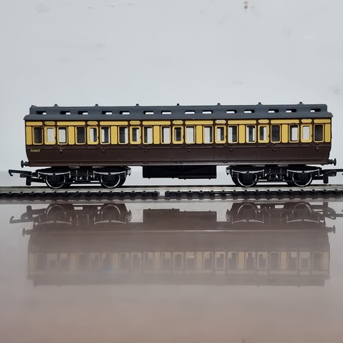 Tri ang r332 gwr - r332, clerestory