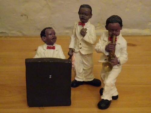 White suited jazz - x,