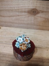 Harrods Knightsbridge Vintage Floral Porcelain Brooch