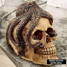 Gothic Skull Ornament Bronze