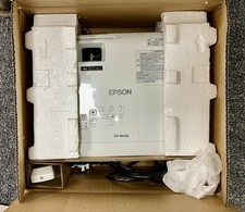 Epson EH-TW740 with TW750