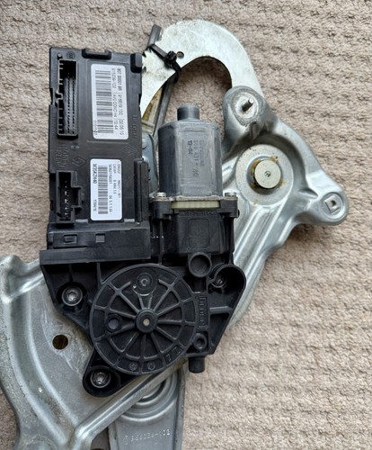 Genuine renault front right - genuine,