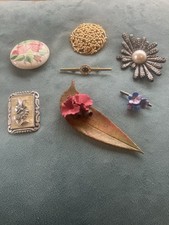 Joblot Of 6 Vintage Brooches And 2 Vintage Scarf Rings