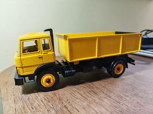 1983 britains vintage tipper - 1983,