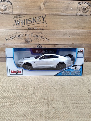 Maisto mustang shelby gt500 - maisto,