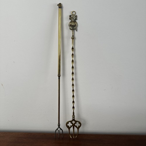 Victorian brass toasting fork - brass,