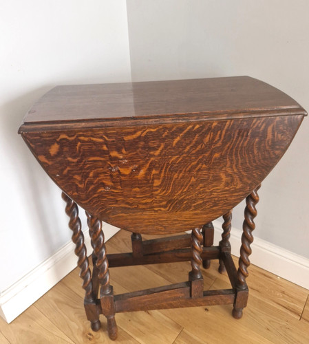 Antique oak gate - leg, leaf