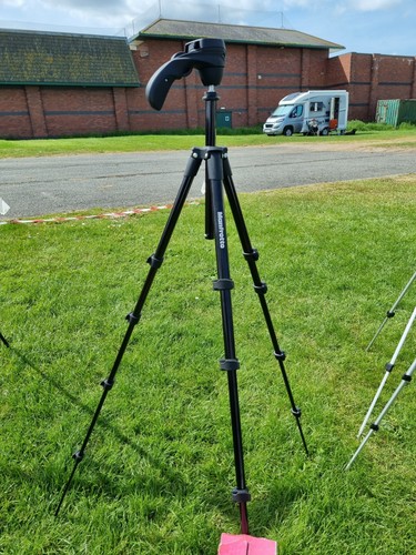 Manfrotto compact action - compact,