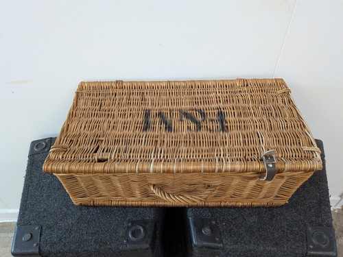 Hamper basket genuine - f&m,