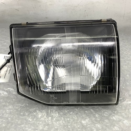 Front right headlamp - front,