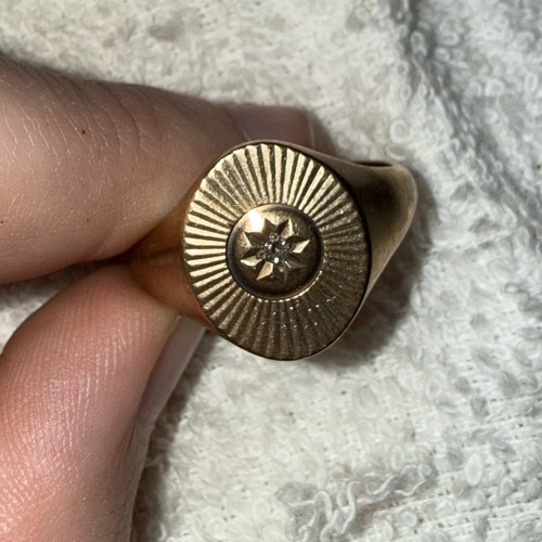 Heavy vintage 9ct gold - heavy,