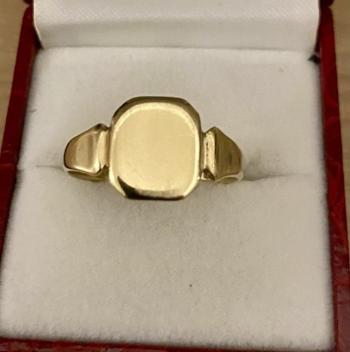 Vintage 1947 solid 9ct - 1947,