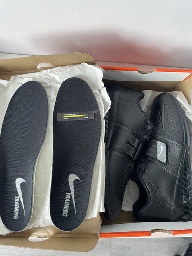 Brand new uk9 - new, nike