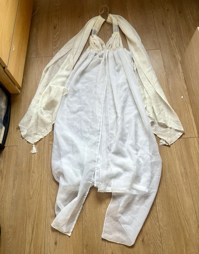 Unique vintage style - unique, white