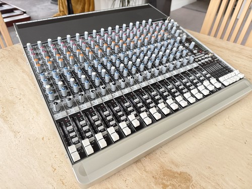 Mackie 1604 vlz3 channel - 16,