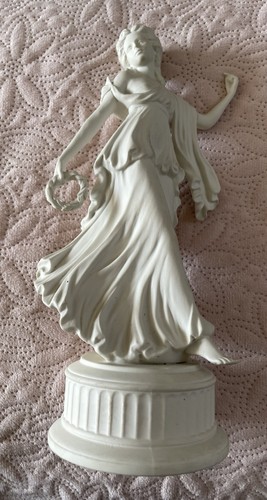 Wedgwood the dancing hours - dancing,
