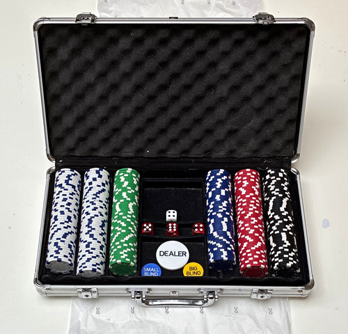 200 chip casino poker set - poker, in