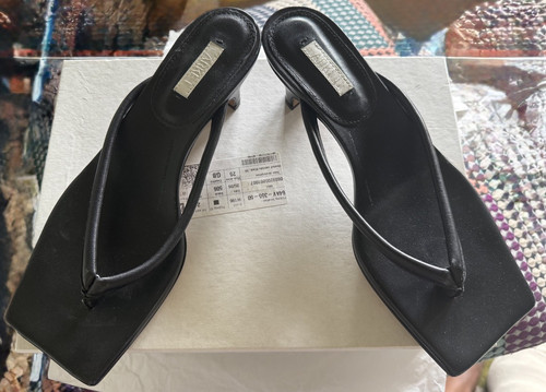 Arket black leather - black, kitten