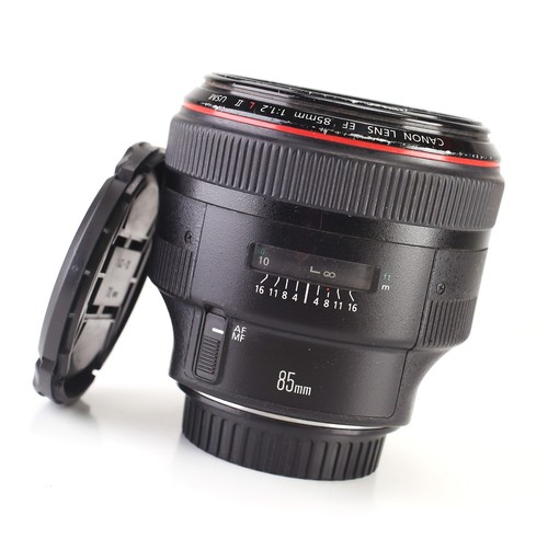 Canon 85mm 2 - ii, f1.2