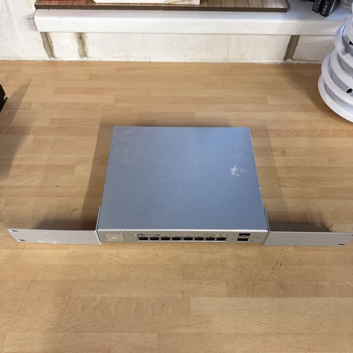Ubiquiti unifi 150w - ubiquiti, us-8-150w
