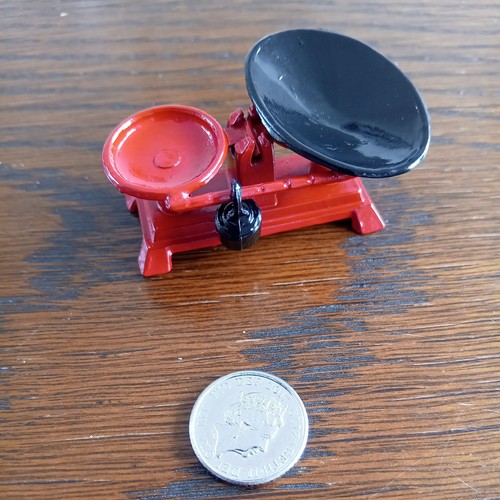 Dolls house miniature vintage - dolls,
