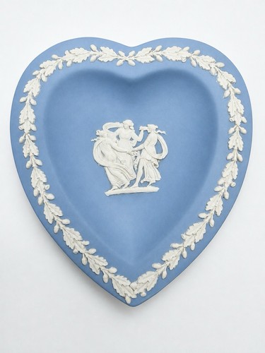Vintage 1955 wedgwood blue - wedgwood,