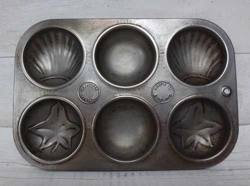 Vintage cake bun - cake, baking