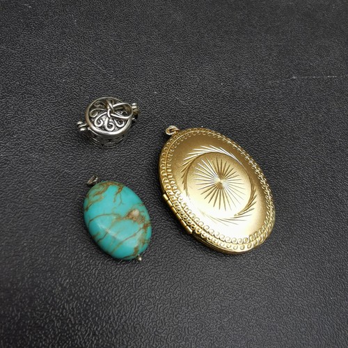Vintage costume jewellery job - vintage,