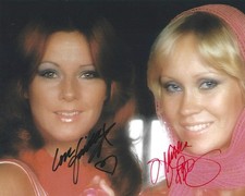 AGNETHA FALTSKOG & FRIDA ABBA SIGNED 8x10 PHOTO UACC & AFTAL AUTOGRAPH