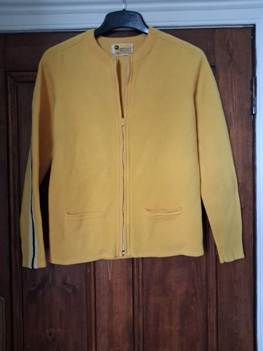Vintage ski doos sports - ski-doos,
