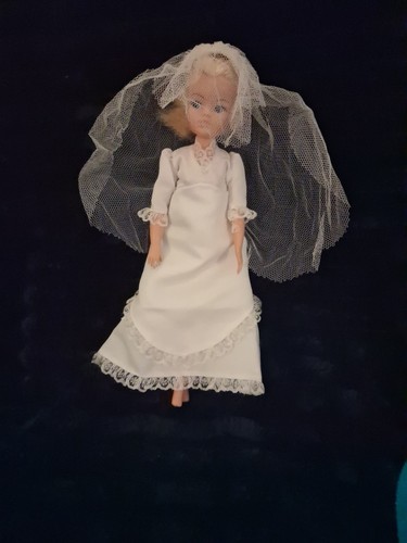 Vintage sindy sized wedding - vintage,