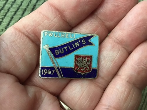Butlins original enamel pin - original,