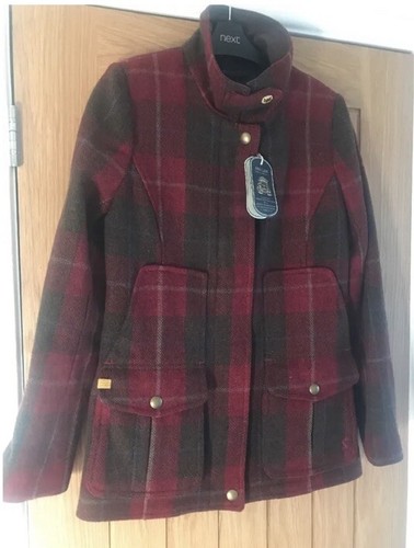Bnwt joules field - field, red