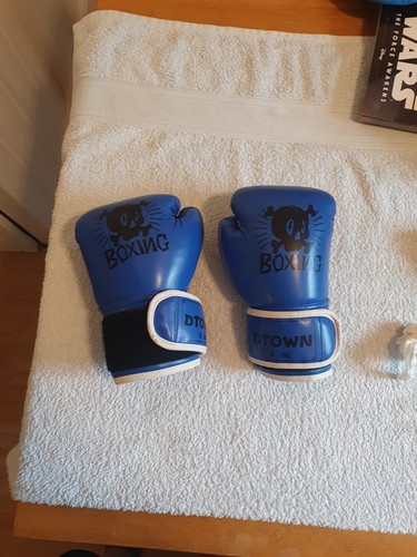 Dtown 6oz boxing - 6oz, 7-12