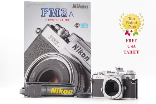 Almost unused strap nikon - [almost, w/
