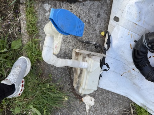 Audi water tank coolant - audi,