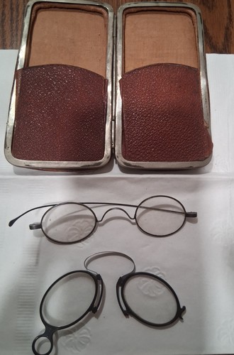 Antique eyeglasses round wire - antique,